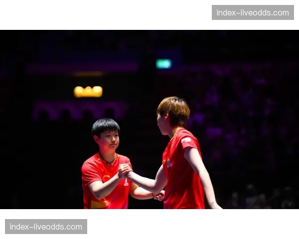 孙颖莎WTT重庆冠军赛首胜，3-0战胜朱芊曦晋级16强