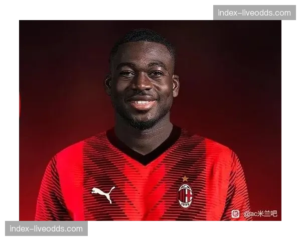 摩纳哥官方宣布中场福法纳因脚踝扭伤将缺席未来三周比赛 摩纳哥官方宣布中场福法纳因脚踝扭伤将缺席未来三周比赛